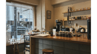 PASSAGE COFFEE（パッセージコーヒー）三田｜都心の喧騒を離れて味わう静かな一杯